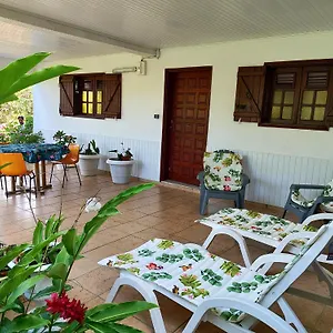 chez-arlette.comcaribbean.com/