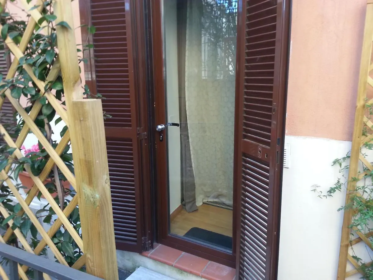 Apartment Lilium House Apts Rome Italy