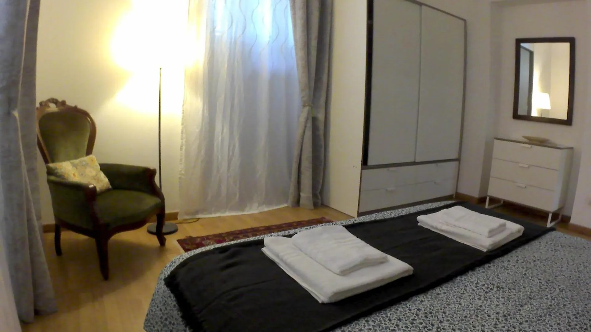 Lilium House Apts Rome Italy