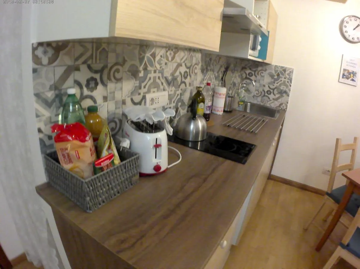 Lilium House Apts 로마 아파트