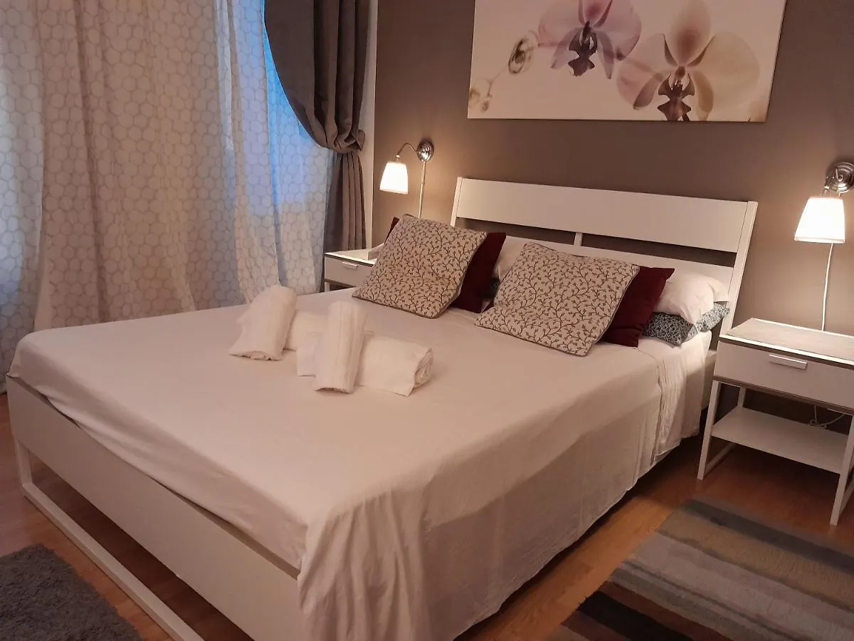 Lilium House Apts 로마 아파트