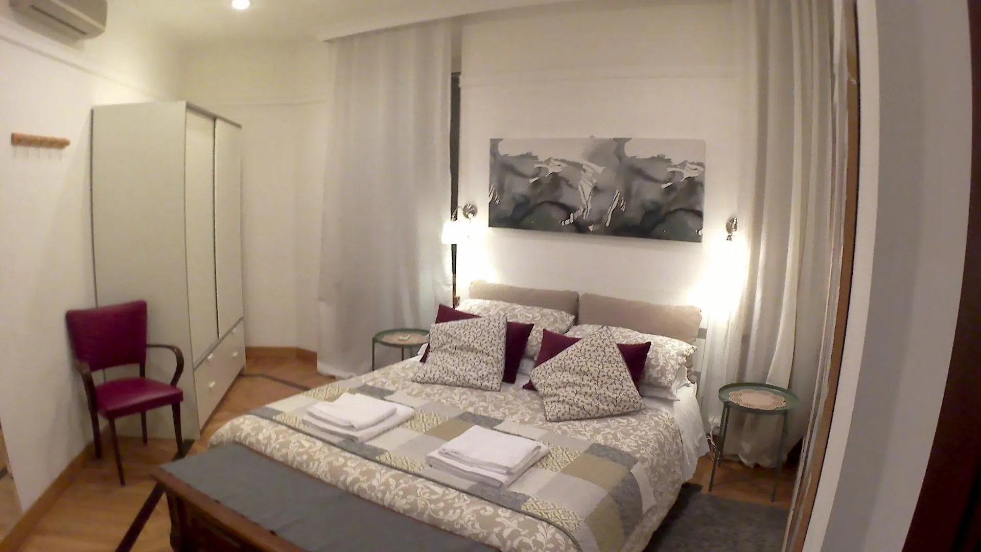 Lilium House Apts 로마 아파트