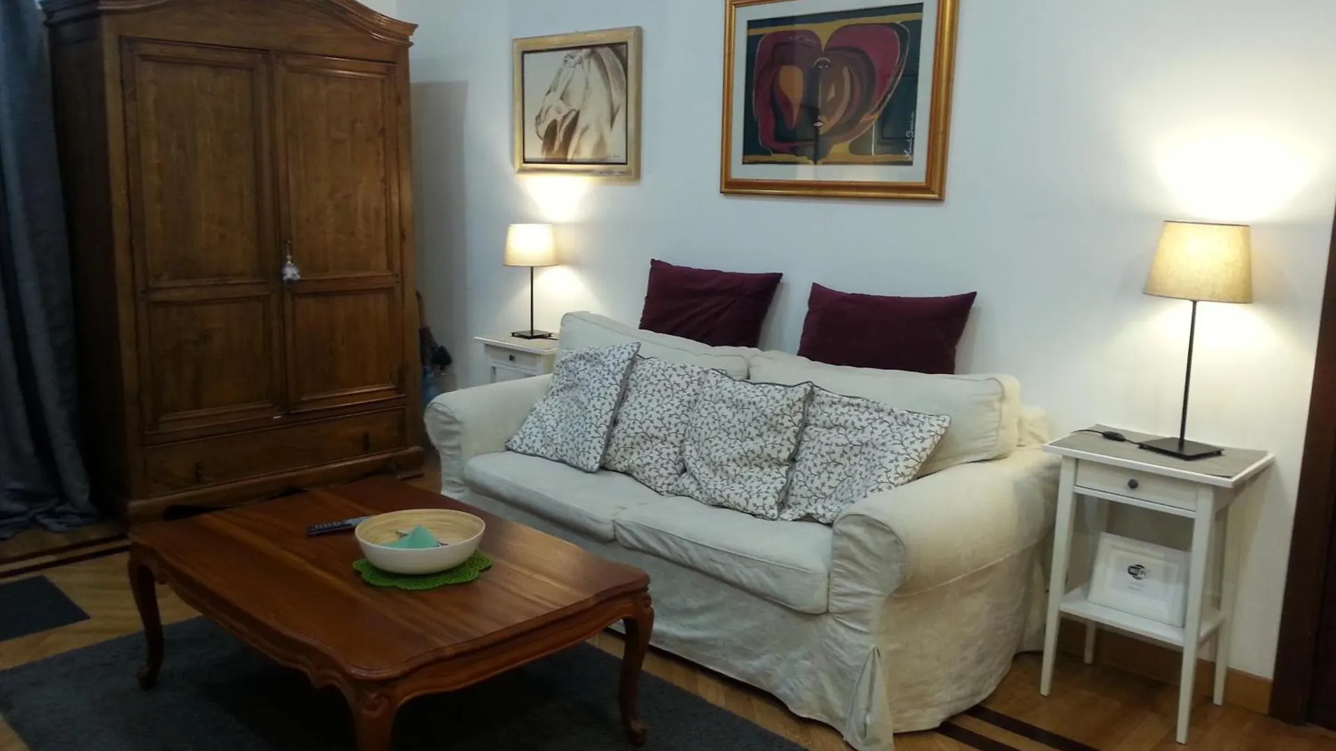 아파트 Lilium House Apts 로마 이탈리아