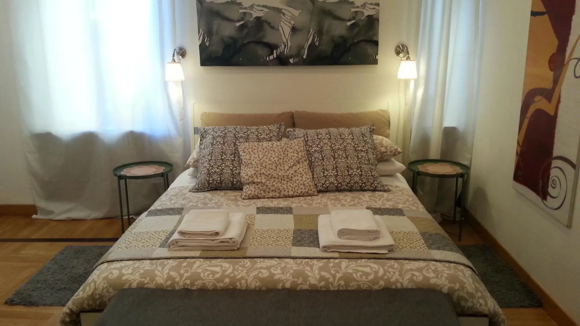 Lilium House Apts 로마